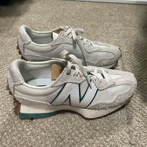 New Balance White and Green Sneakers Classic Athletic Design